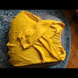 Yellow sheet shirt